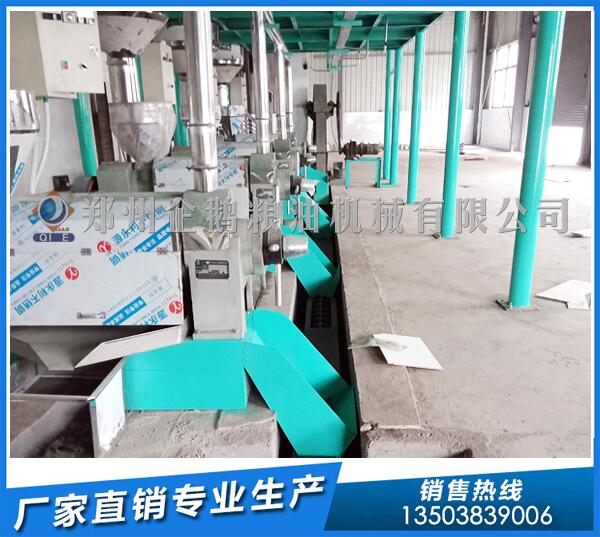 山西1-5噸胡麻油生產(chǎn)線(xiàn),企鵝油脂設(shè)備卓而不群(圖1) 胡麻籽榨油生產(chǎn)線(xiàn)